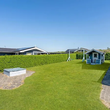 3 Bedroom Amazing Home In Egernsund